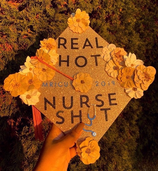 45 Nurse Graduation Cap Ideas That Are Absolutely Wonderful 4696